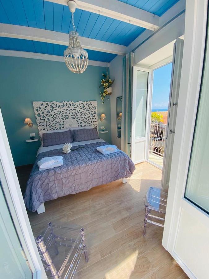 Fior Dei Carmeliti Rooms And Parking Тропеа Екстериор снимка