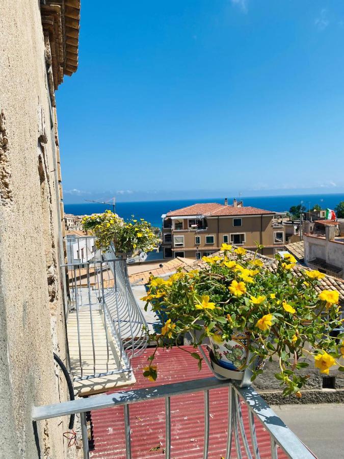 Fior Dei Carmeliti Rooms And Parking Тропеа Екстериор снимка